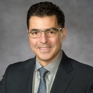 Dr. Guilherme Campos Dr. Guilherme Campos